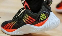 库里10代球鞋爆料视频,设计亮点与性能解析